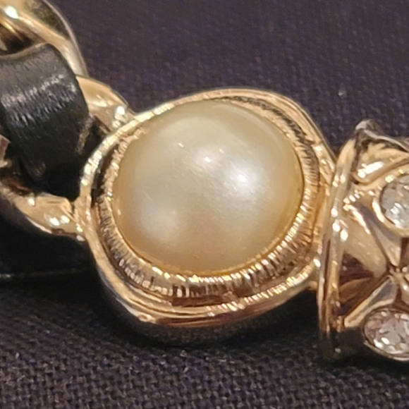 Chanel Metal Pearl Lambskin Crystal Necklace 21K - Picture 5 of 15